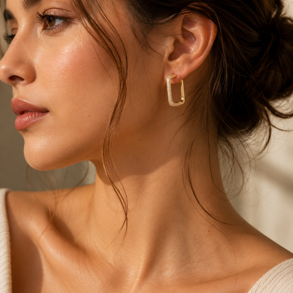 Facet Studs – Sculptural Gold-Tone Statement Earrings
