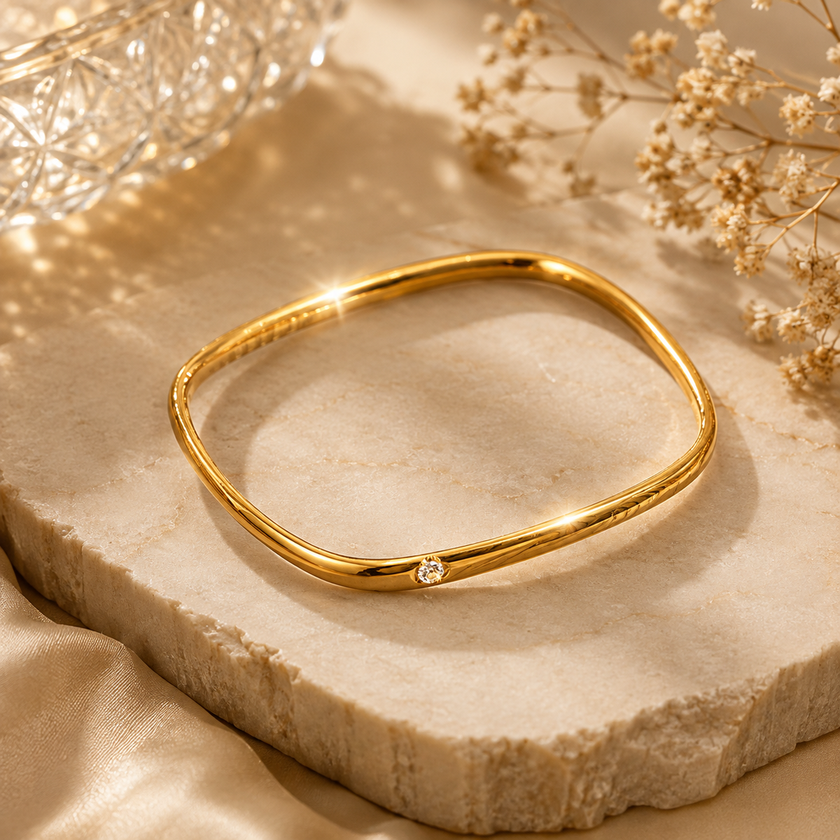 Linear Bracelet by JouJule, minimalist gold-tone chain bracelet with sleek curved bar and center accent